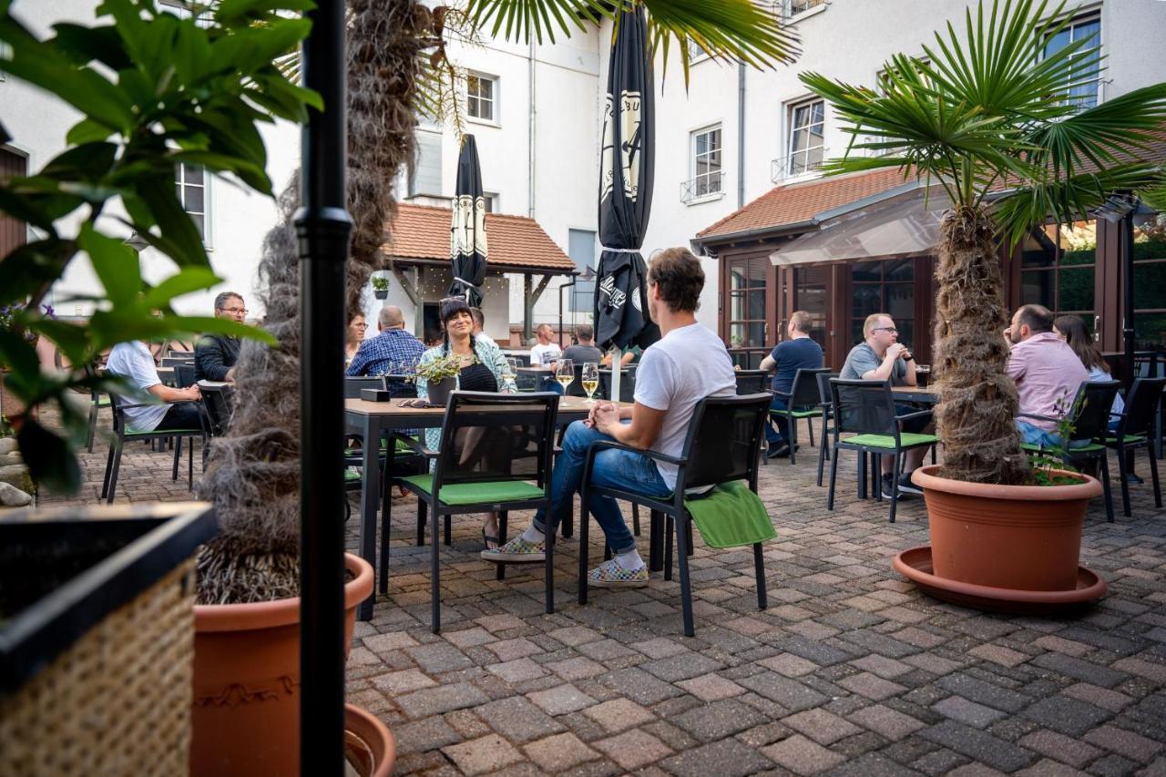 Schmölln Hotel Reussischer Hof מראה חיצוני תמונה